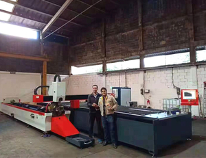M&aacute;quina de corte por l&aacute;ser de estructura de tipo abierto JLNS4020